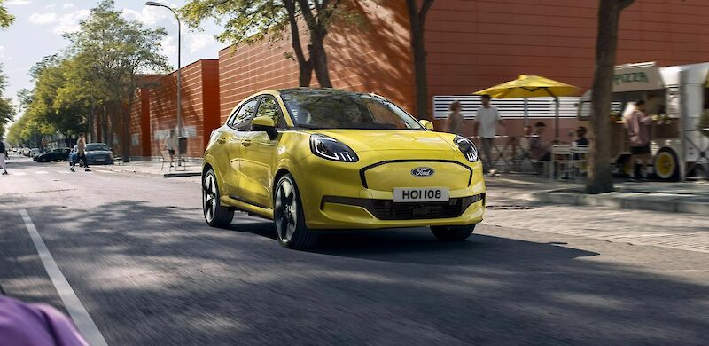 Ford Puma Gen-E halad a városi úton